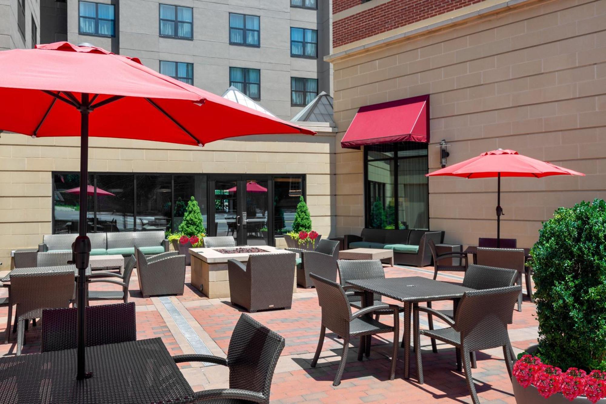 Residence Inn By Marriott Charlottesville Downtown Exterior photo